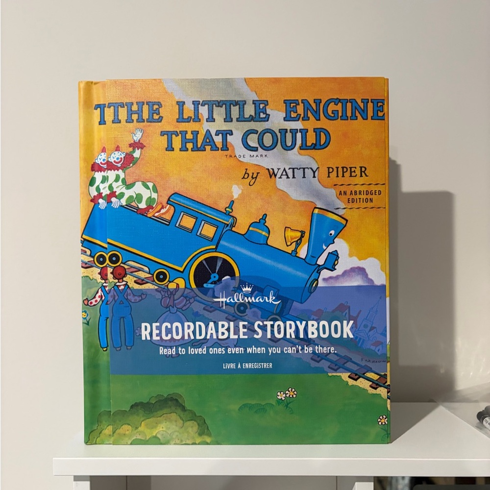 HALLMARK THE LITTLE ENGINE THAT COULD RECORDABLE STORY BOOK. NWT!